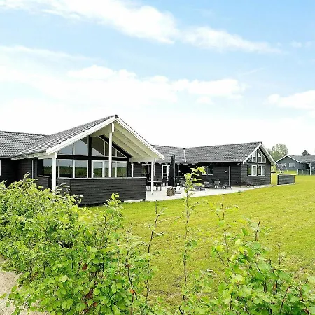 Holiday home 30 Person Holiday In